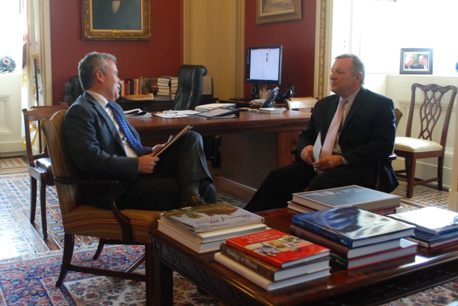 Durbin met with Jeff Zients, Acting Director of the Office of Management and Budget, to discuss priorities for fiscal year 2013.